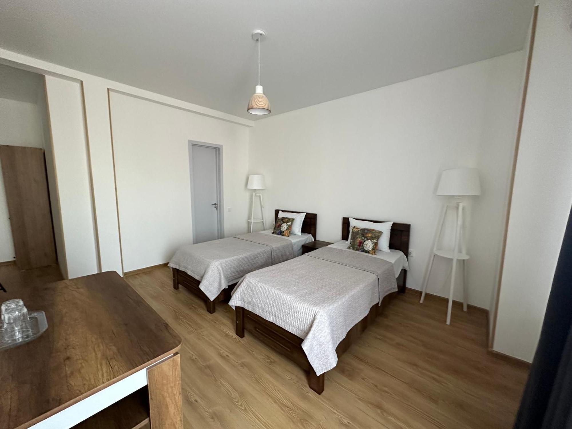 טביליסי Hotel Home מראה חיצוני תמונה