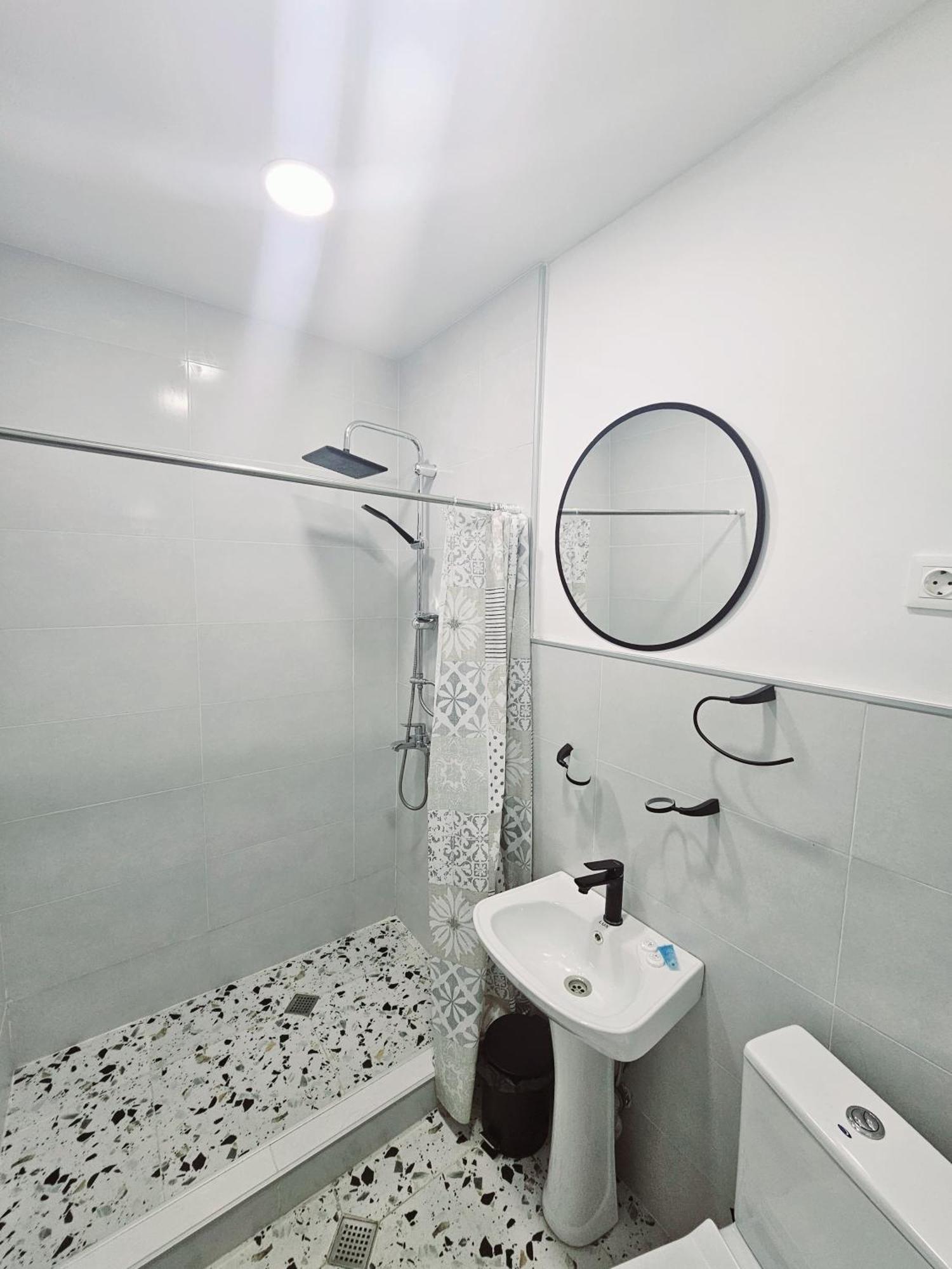 טביליסי Hotel Home מראה חיצוני תמונה
